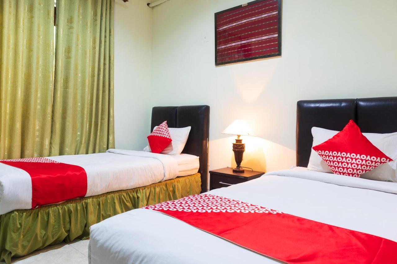 Super Oyo 1682 Greenia Hotel Kupang (East Nusa Tenggara) Exterior foto