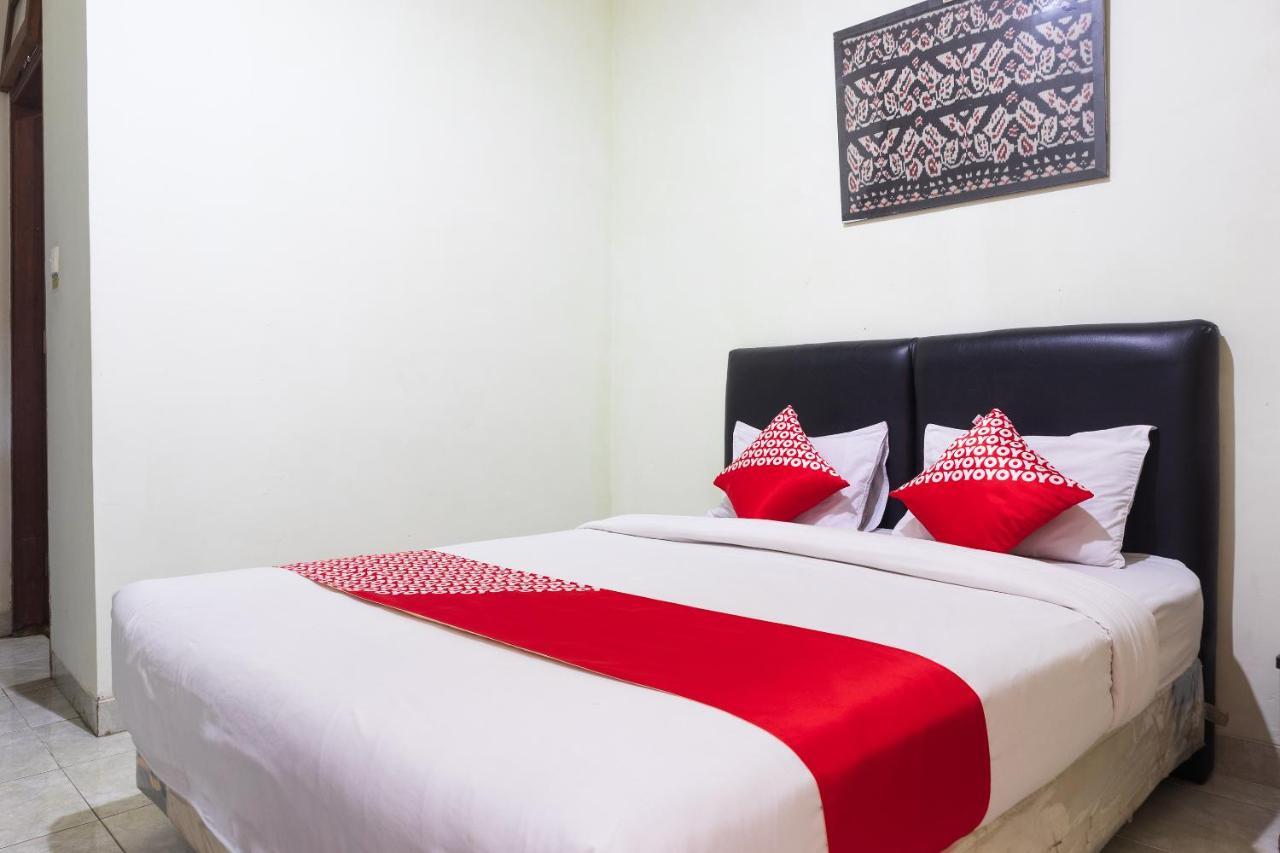Super Oyo 1682 Greenia Hotel Kupang (East Nusa Tenggara) Exterior foto